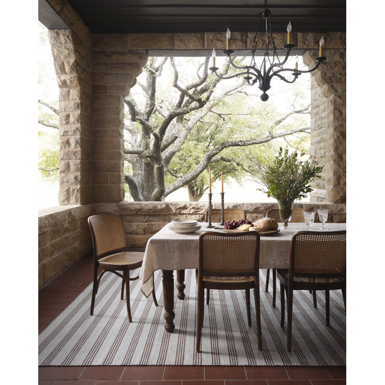 Charlie Silver and Bark Striped Reversible Indoor/Outdoor Rug 2'3" x 3'9"