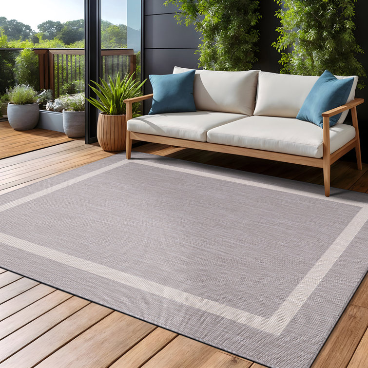 Gray and Beige Rectangular Washable Indoor/Outdoor Rug 5' x 7'