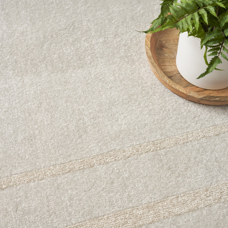 Ivory Gold Synthetic Easy Care Indoor/Outdoor Area Rug