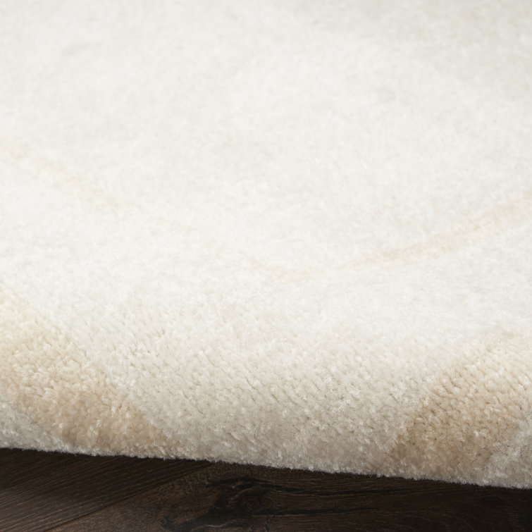 Ivory Gold Synthetic Easy Care Indoor/Outdoor Area Rug