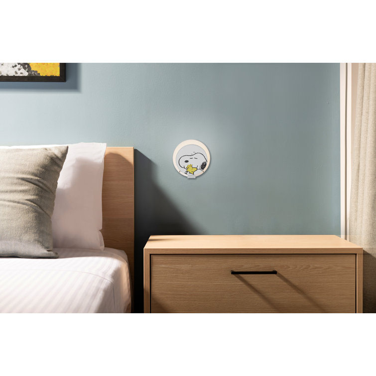 Gravy Matte White 5'' LED Dimmable Direct/Plug-In Sconce
