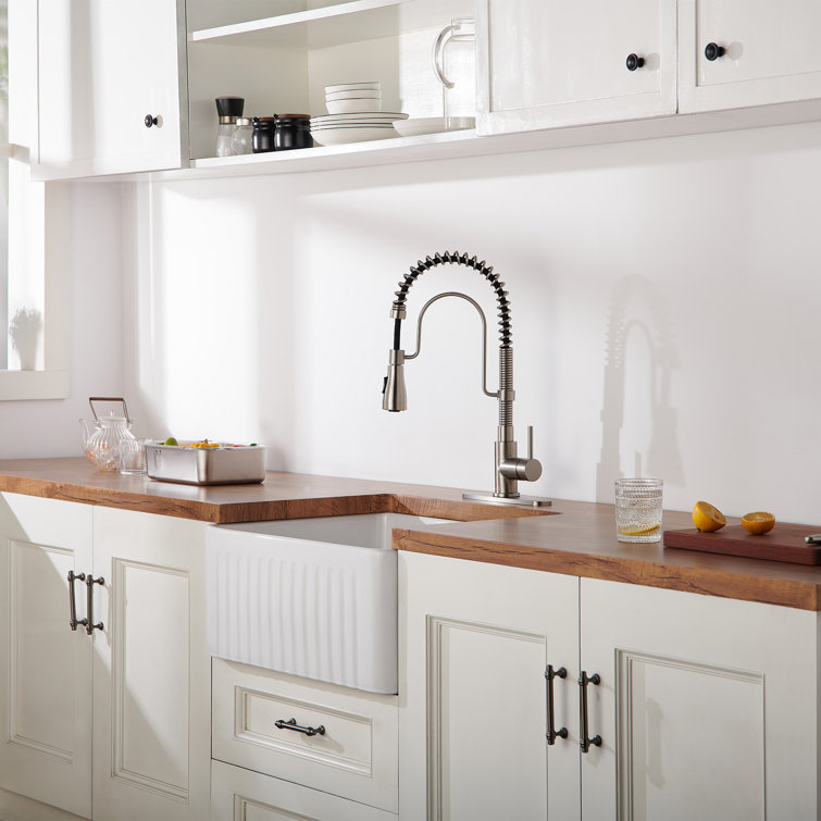 Brushed Nickel Single Handle Pull Down Kitchen Faucet with Spray