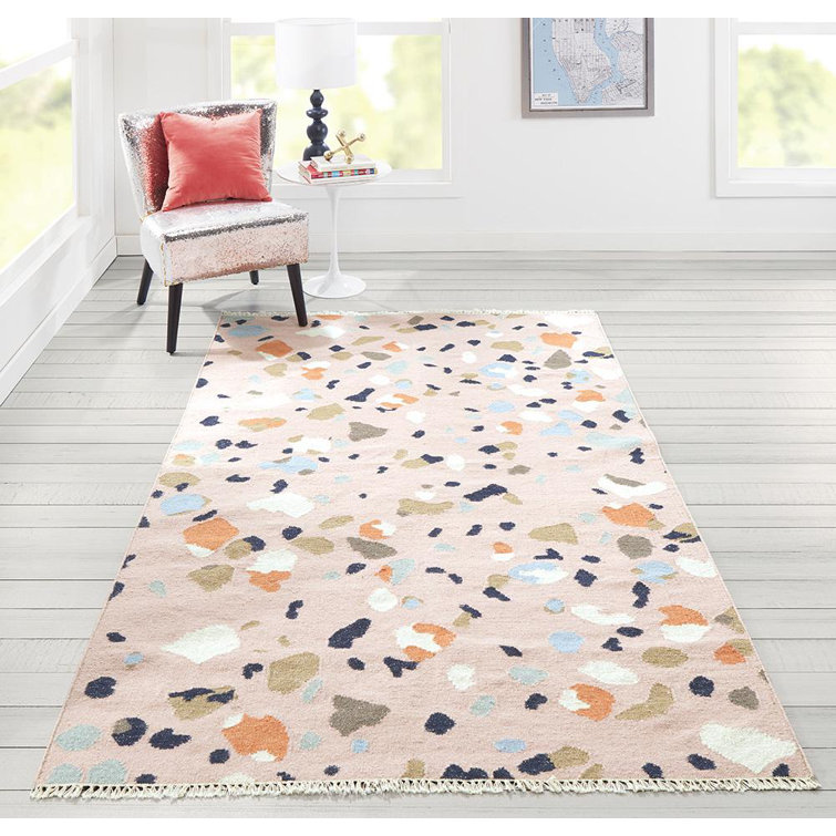 Handmade Abstract Dusty Pink Wool Blend 5' x 7' Area Rug