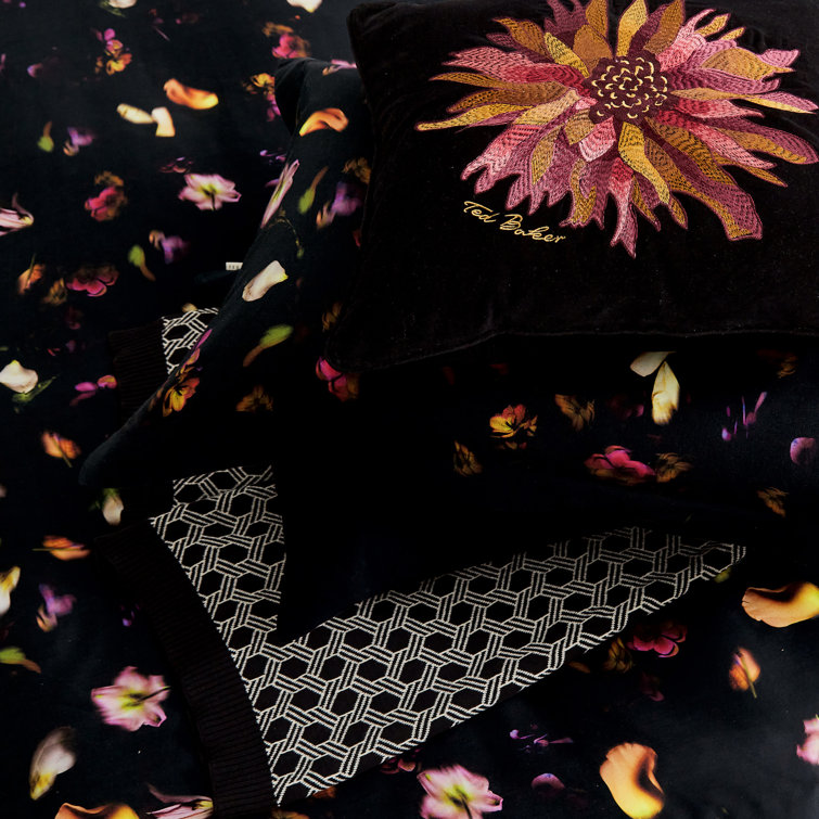 Full/Queen Black Cotton Floral Comforter Set