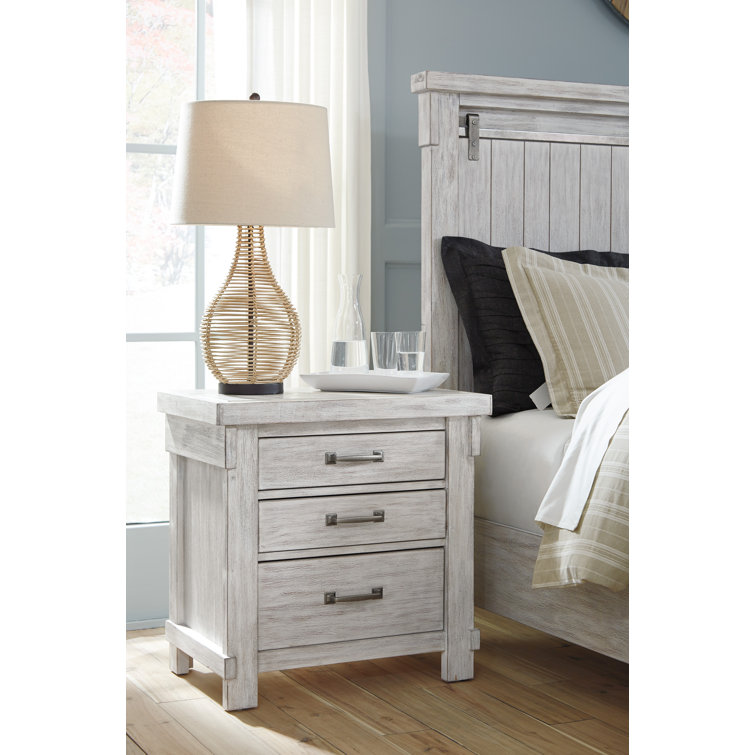 Transitional Brashland 3-Drawer Nightstand in Textured White