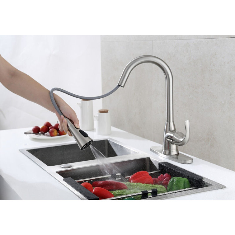 Brushed Nickel Single Handle Kitchen Faucet with Pull-out Spray