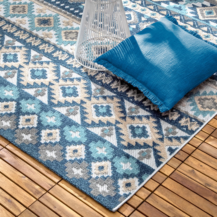 Dahlia Blue and Multicolor Synthetic Southwestern Stripe Area Rug 8' x 10'