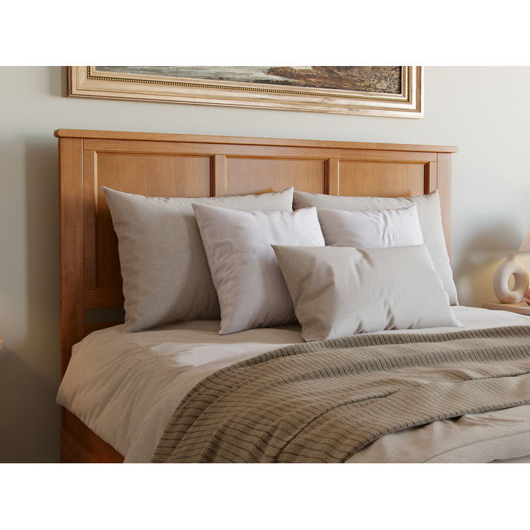 Light Toffee Queen Wood Platform Bed with Storage Drawers