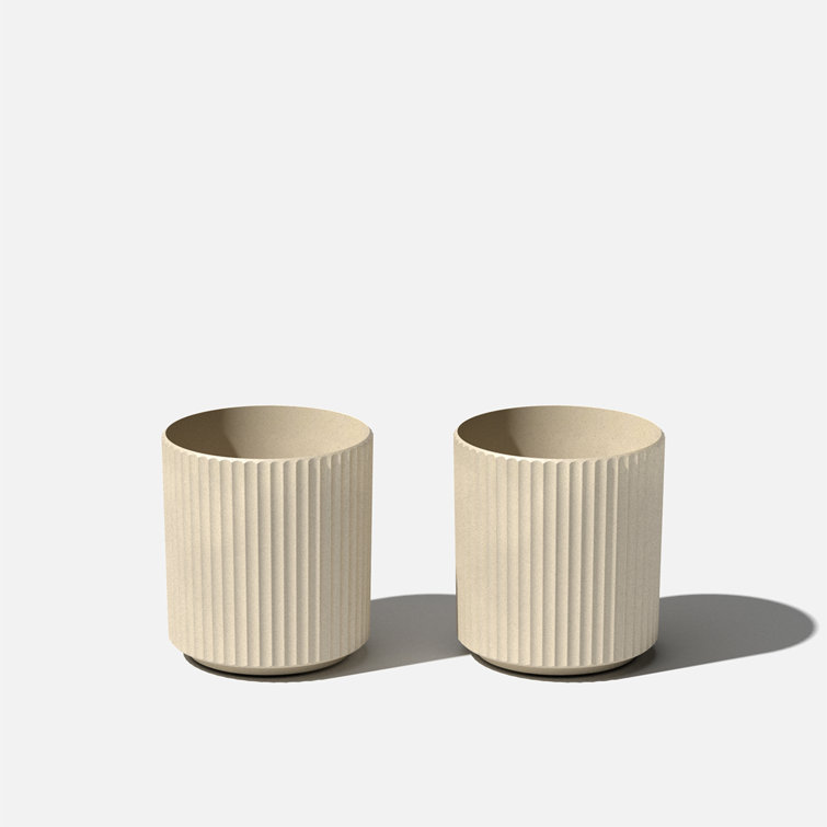 Sand Textured Plastic-Stone Composite Round Planter Set