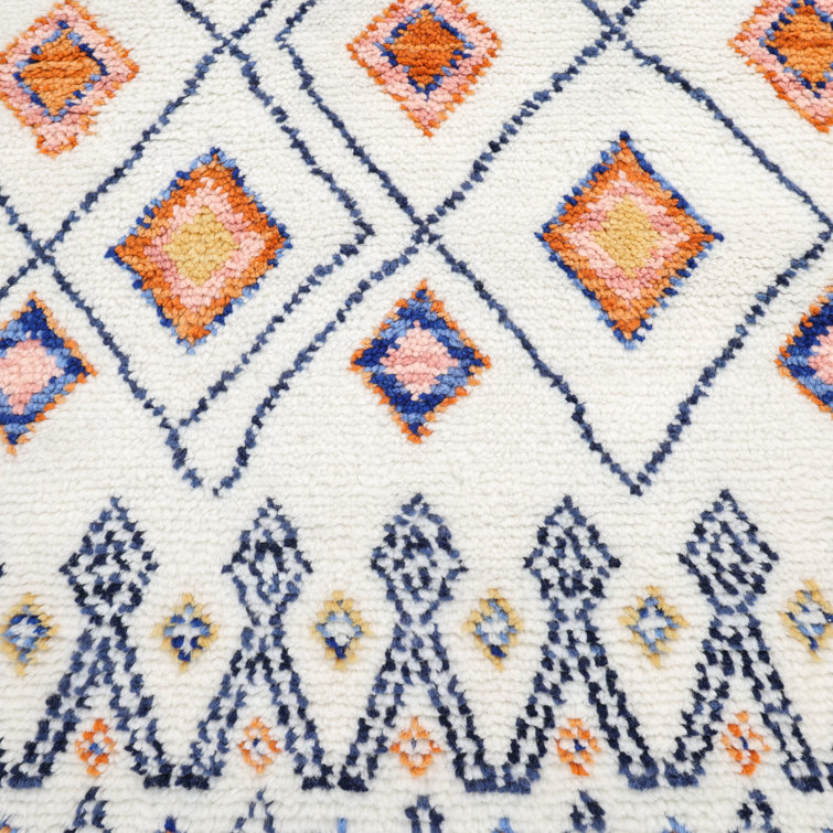 Moroccan Heritage Ivory Wool 8' x 10' Hand-Knotted Area Rug