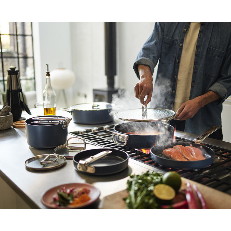 Blue Aluminum Non-Stick 10-Piece Cookware Set with Folding Handles