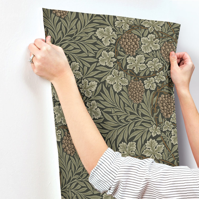 Periwinkle Blue Floral Non-Woven Wallpaper Roll