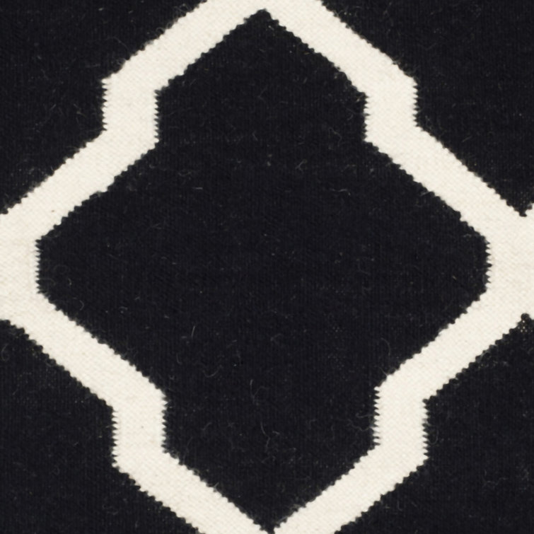 Black and Ivory Geometric Wool Flatweave Rug, 4' x 6'