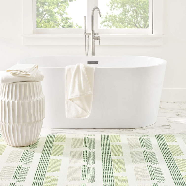 Green and White Rectangular Machine Washable Synthetic Rug 5' x 8'