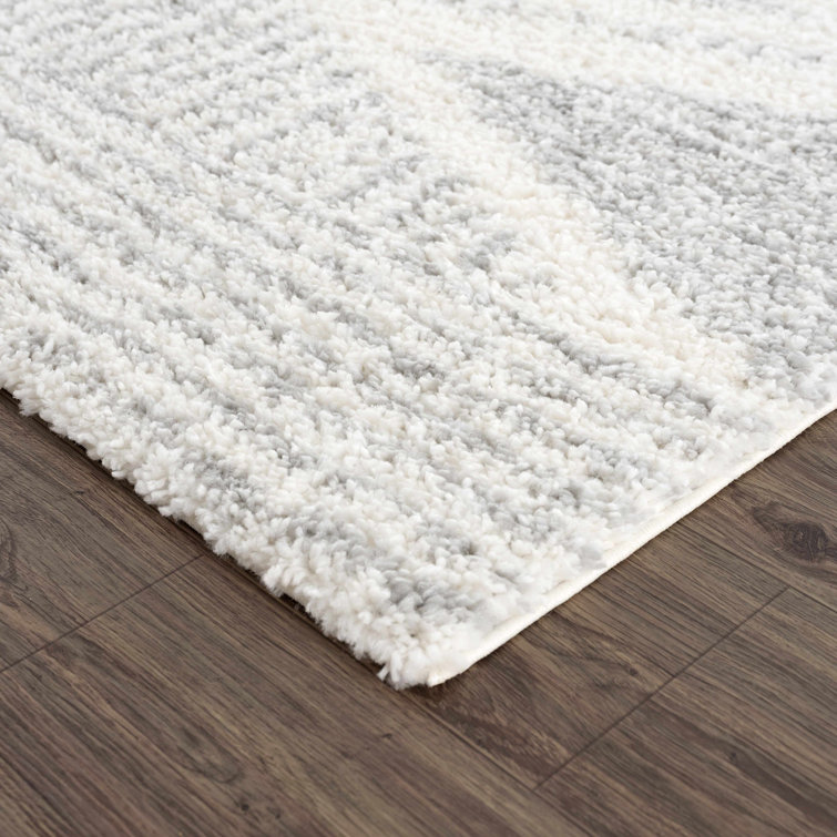 Gray and Cream Trellis Plush Shag Area Rug 5'3" x 7'3"