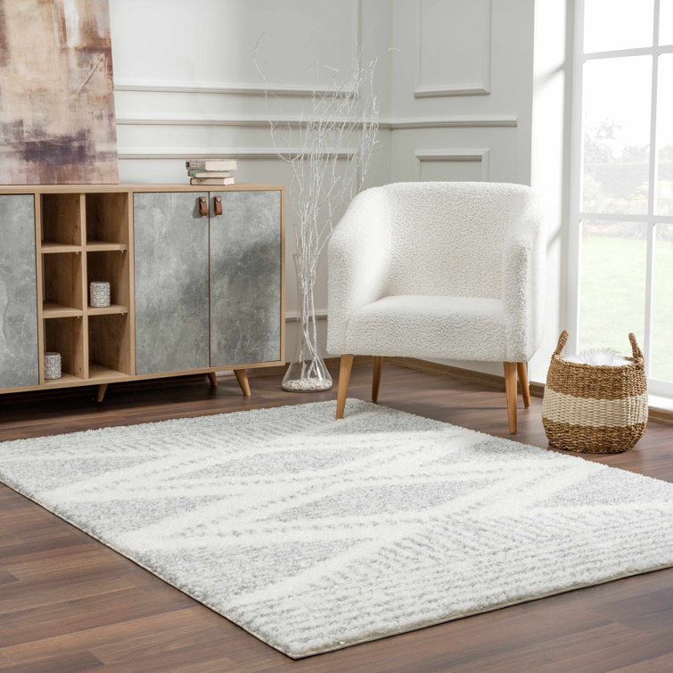 Gray and Cream Trellis Plush Shag Area Rug 5'3" x 7'3"