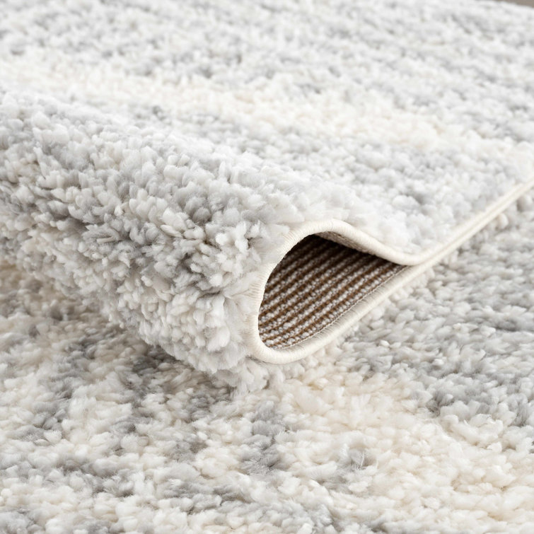 Gray and Cream Trellis Plush Shag Area Rug 5'3" x 7'3"