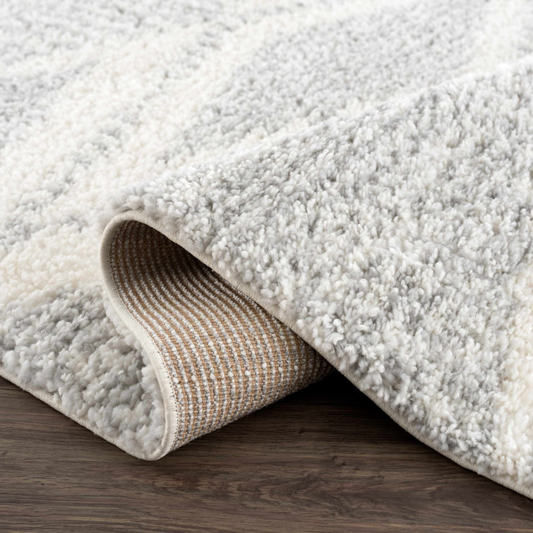 Gray and Cream Trellis Plush Shag Area Rug 5'3" x 7'3"