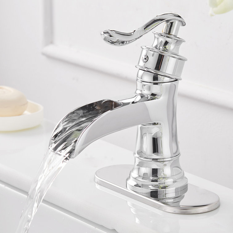 Polished Chrome Single Handle Bathroom Faucet with Drain Assembly