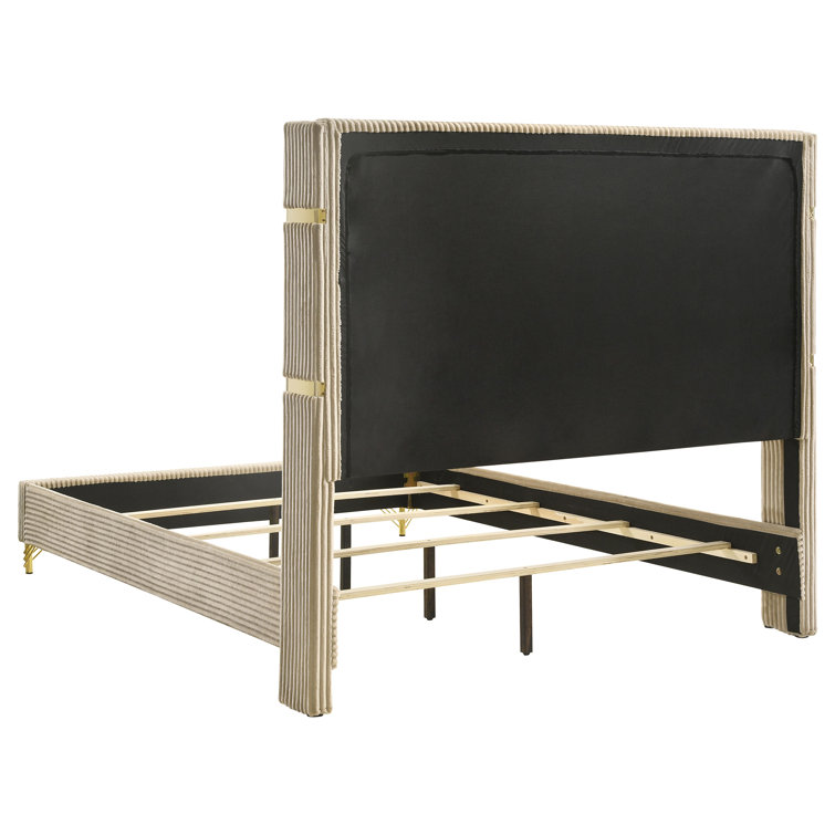 Elegant Eastern King 5-Piece Bedroom Set in Beige & White