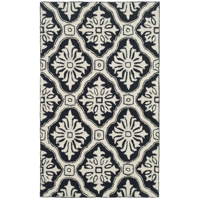 Black and Cream Hand-Hooked Geometric Area Rug 5' x 8'