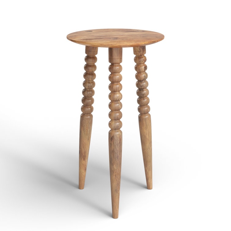 Warm Natural Wood Round Accent Table with Sculpted Legs