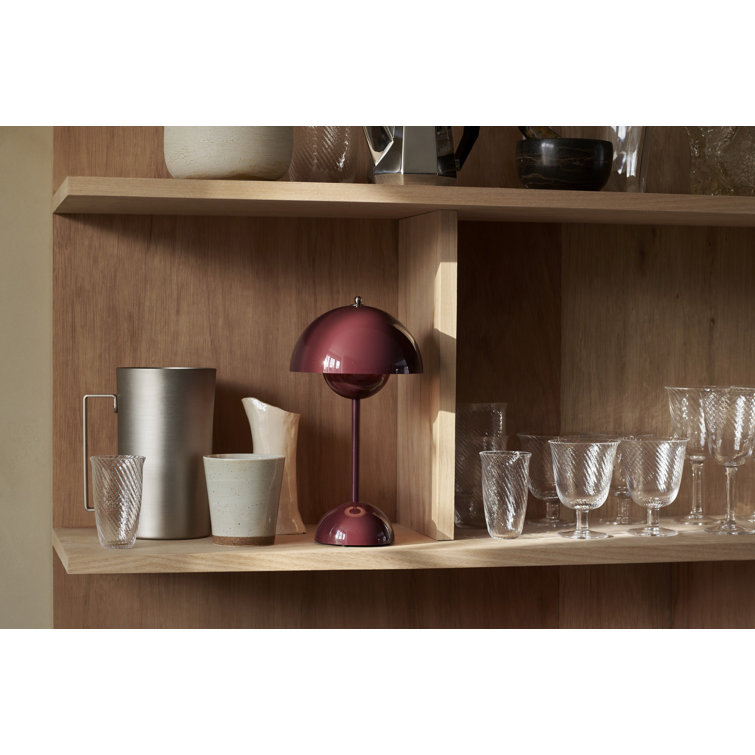 Flowerpot VP9 LED Portable Lamp