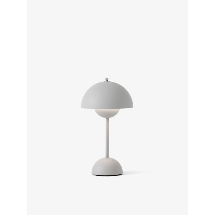 Flowerpot VP9 LED Portable Lamp