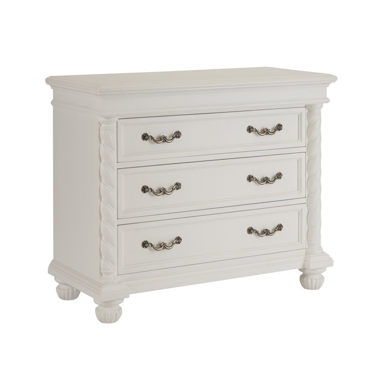 Villa Blanca White 3-Drawer French Country Dresser