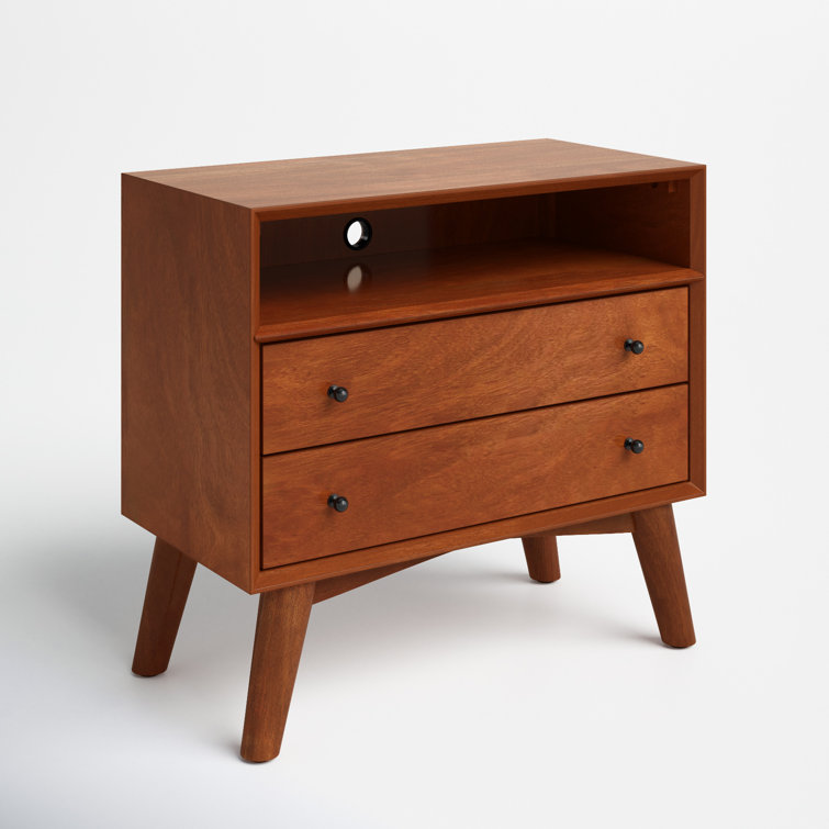 Flynn Grand 28" Brown Mahogany 2-Drawer Nightstand