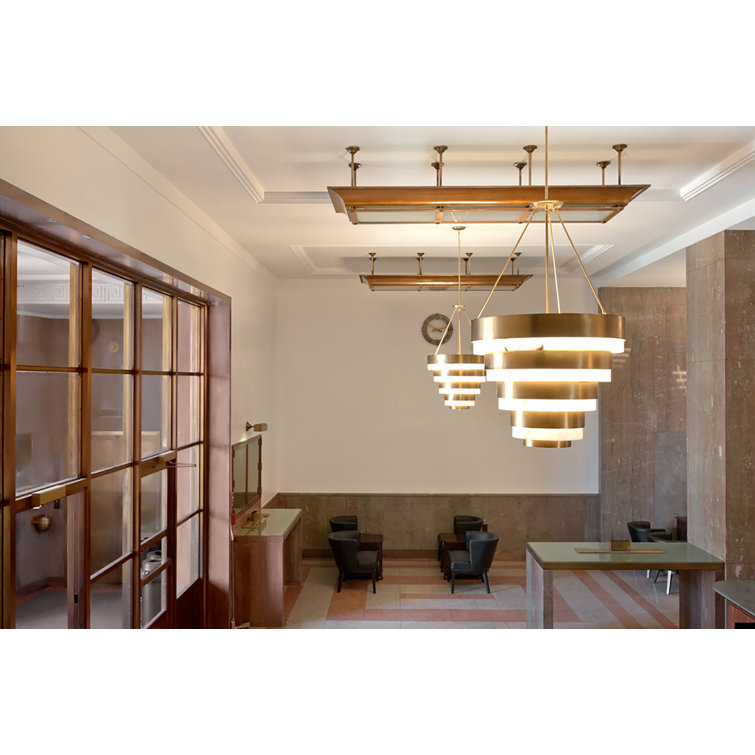 Echelon Heritage Brass 8-Light Tiered Chandelier with Faux Alabaster Glass