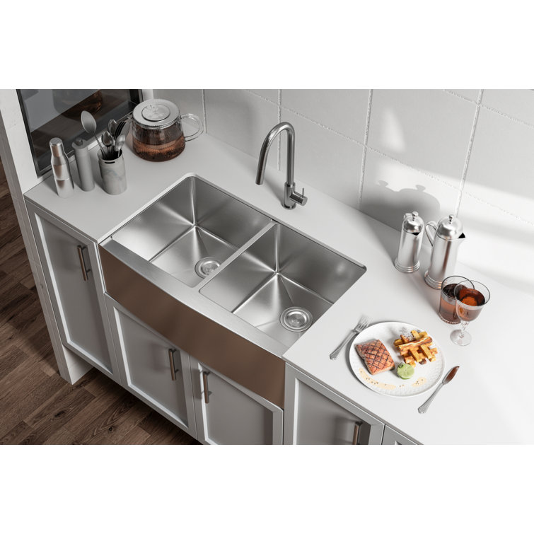 33'' Stainless Steel Farmhouse Double Bowl Kitchen Sink