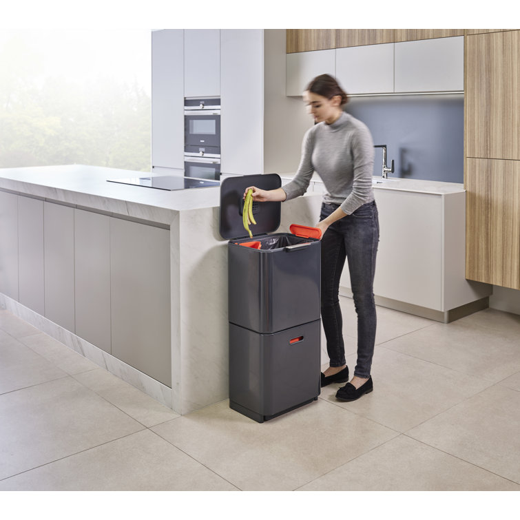 Graphite Dual Compartment Kitchen Trash and Recycling Bin