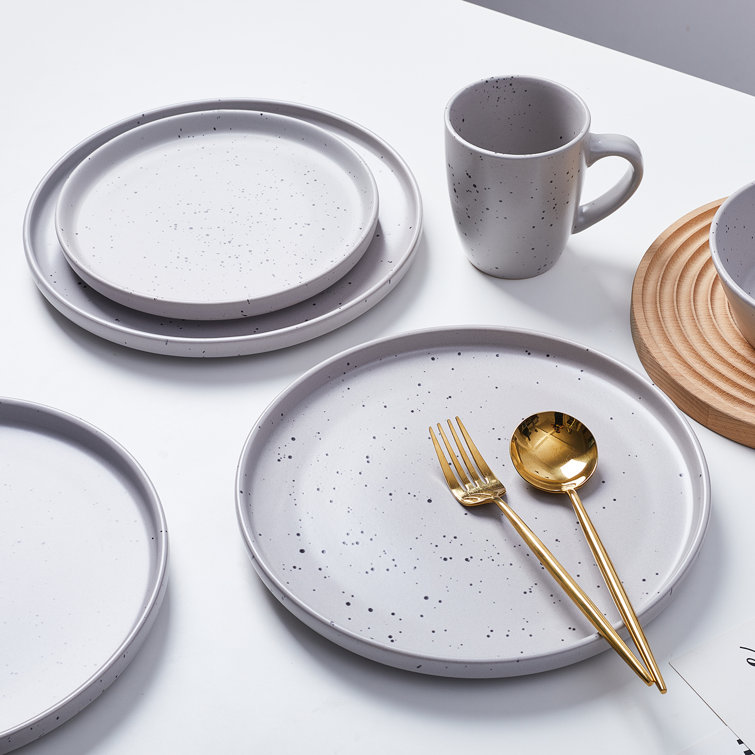 Jade Light Gray Ceramic 32-Piece Dinnerware Set, Service for 8