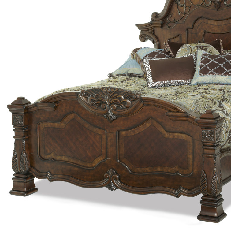 Windsor Court Queen Traditional Brown Panel Bed with Storage