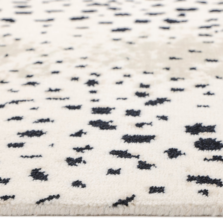 Louis Ivory 8' x 10' Hand-Knotted Wool Animal Print Area Rug