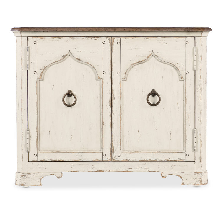 Rustic Cream and Brown 2-Door Oak Veneer Nightstand