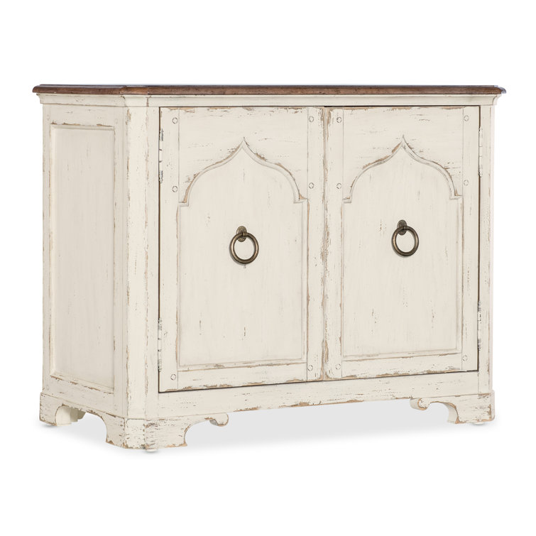 Rustic Cream and Brown 2-Door Oak Veneer Nightstand