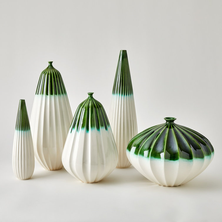 Small Emerald Green Ceramic Decorative Table Vase