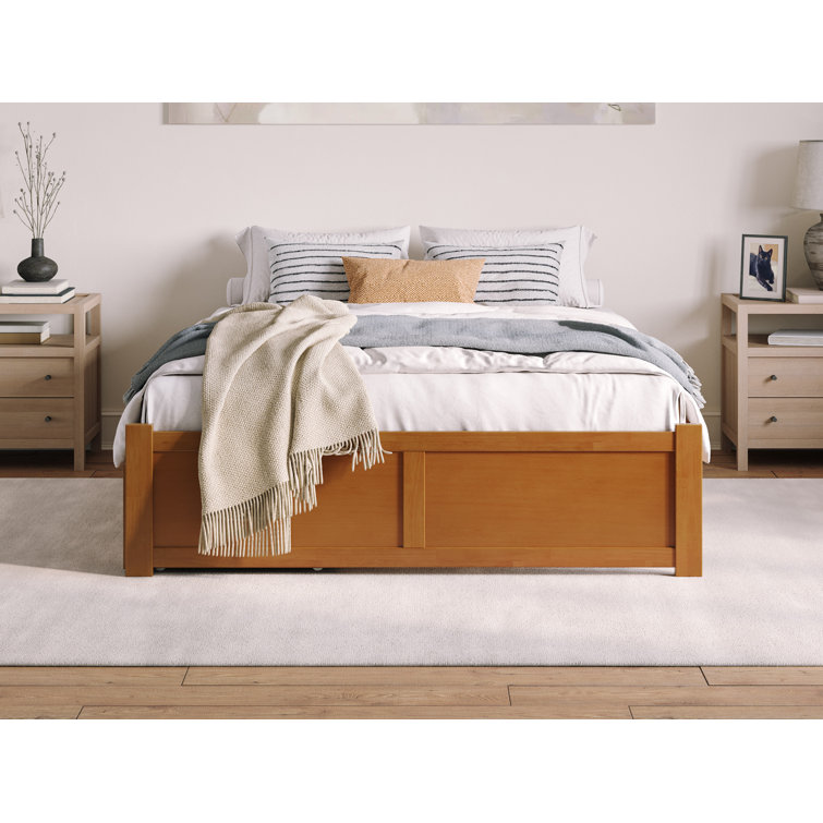 Light Toffee Solid Wood Queen Platform Bed with Storage Drawers