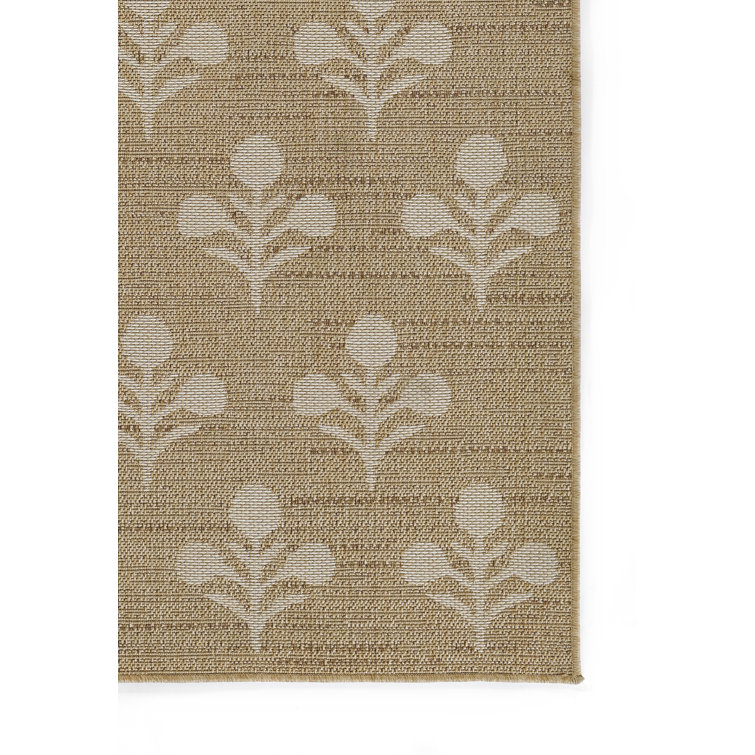Saybrook Beige Diamond Pattern Easy Care Rug