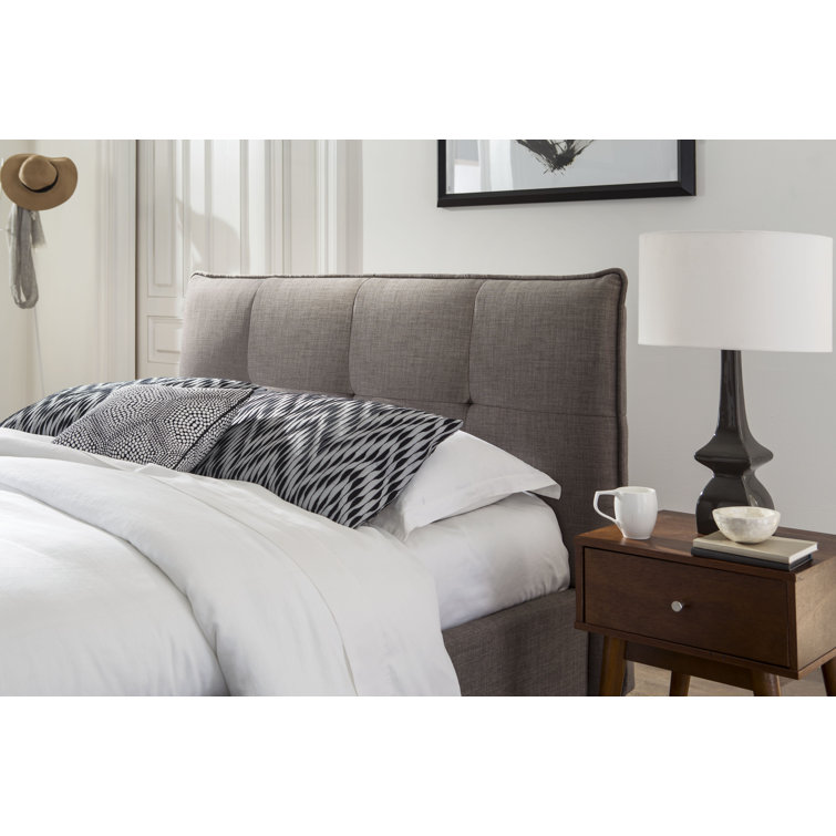 California King Gray Linen Upholstered Storage Bed with Tufted Headboard