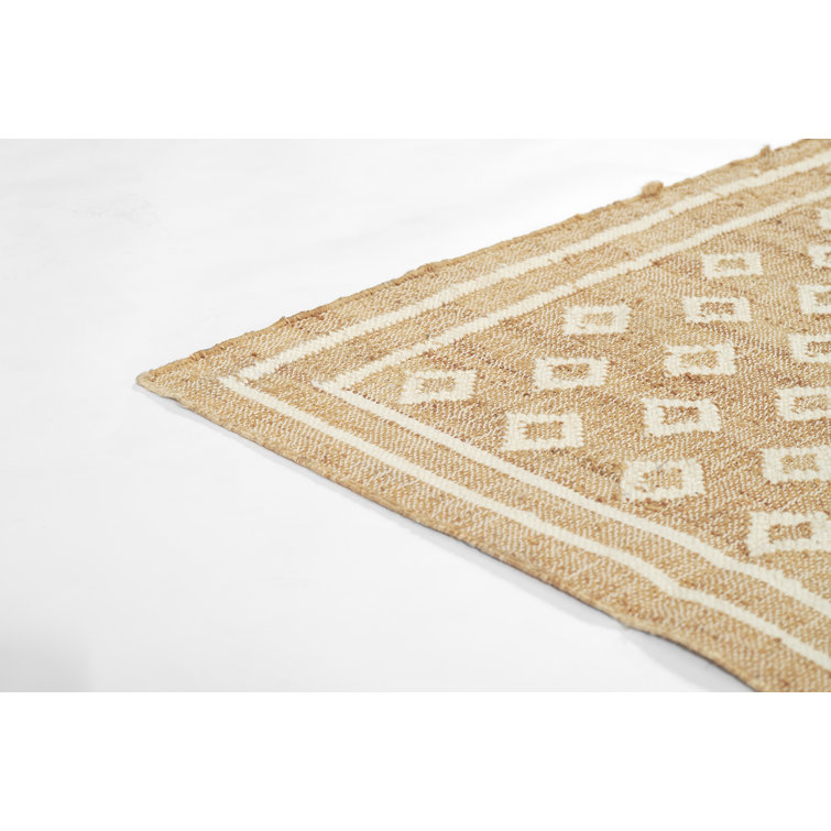 Handmade Beige and White Wool Runner Rug