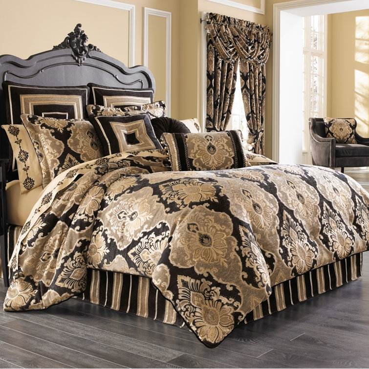 Bradshaw Black Chenille Damask Queen Comforter Set