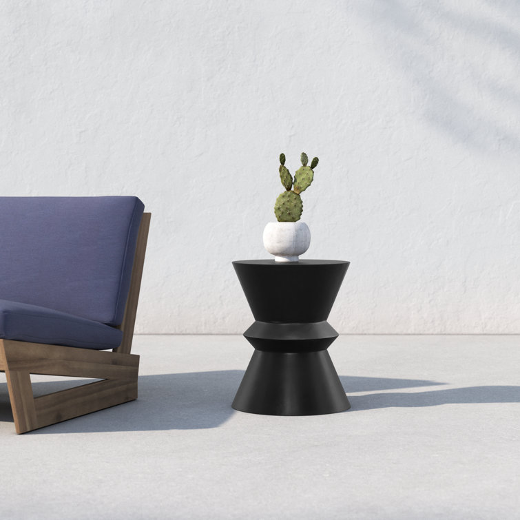 Concorde 14.5'' Black Concrete Round Outdoor Side Table