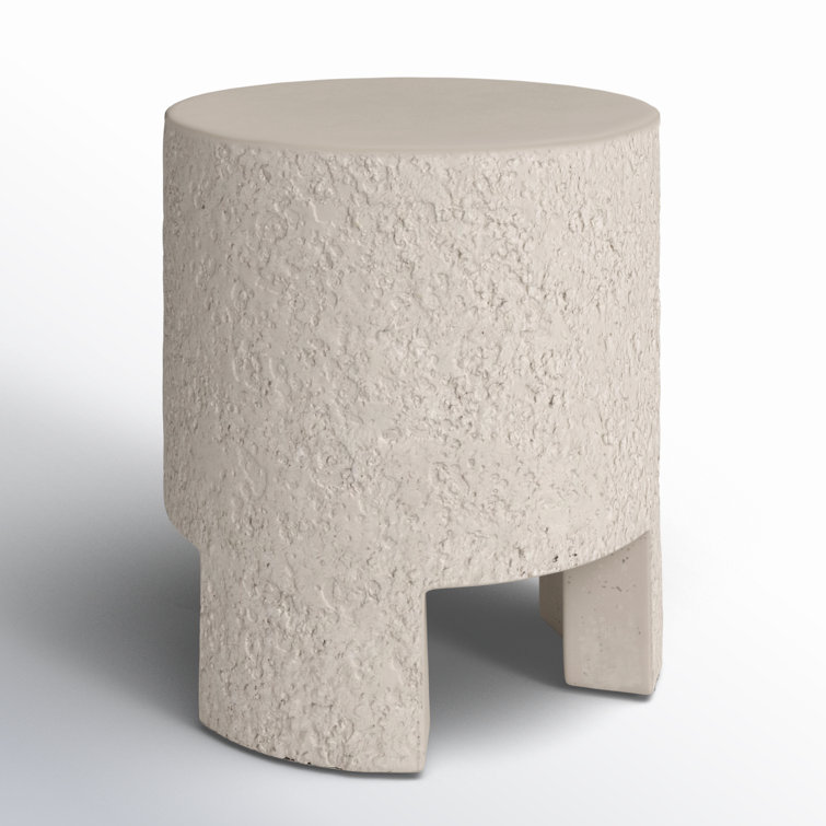 Hobart 18'' White Stone Round Outdoor Side Table