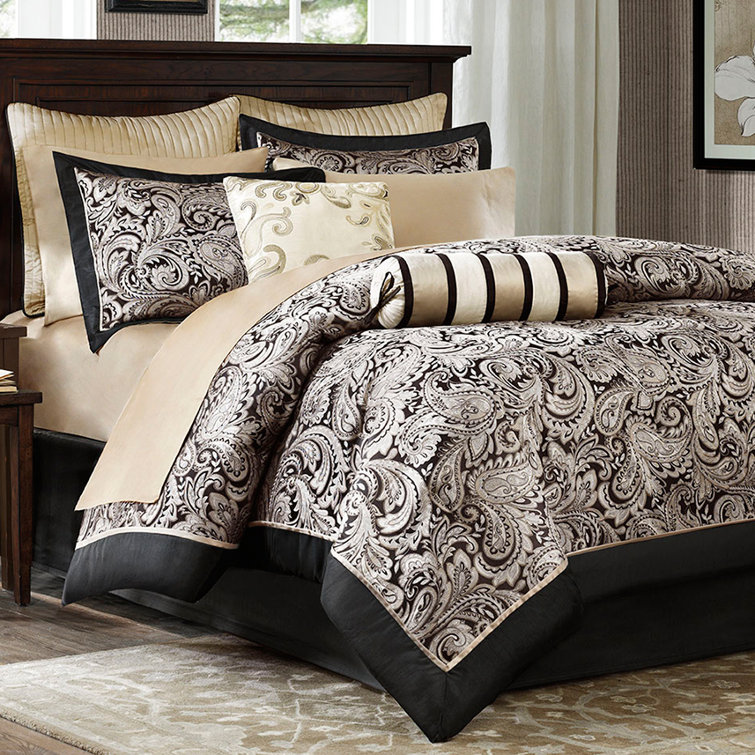 Black and Gold Jacquard Cotton Full Bed in a Bag Set