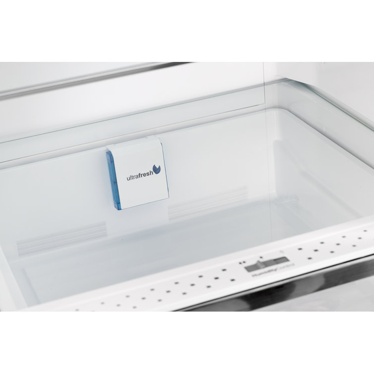 Ocean Mist Turquoise Retro Bottom Freezer Refrigerator with Ice Maker