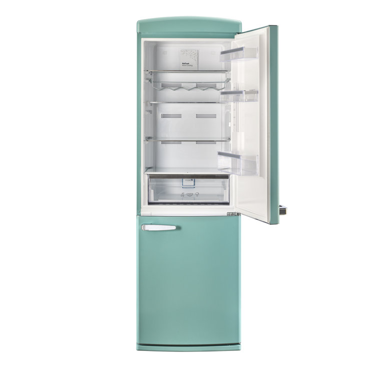 Ocean Mist Turquoise Retro Bottom Freezer Refrigerator with Ice Maker