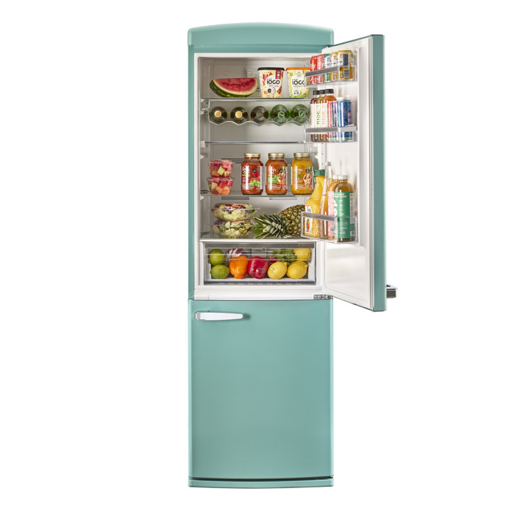 Ocean Mist Turquoise Retro Bottom Freezer Refrigerator with Ice Maker